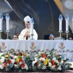 Santa Dulce dos Pobres: fiéis encerram festa com procissão