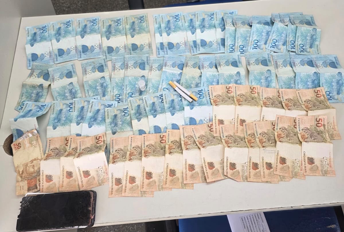 Águia prende faccionado com drogas e R$ 4,9 mil