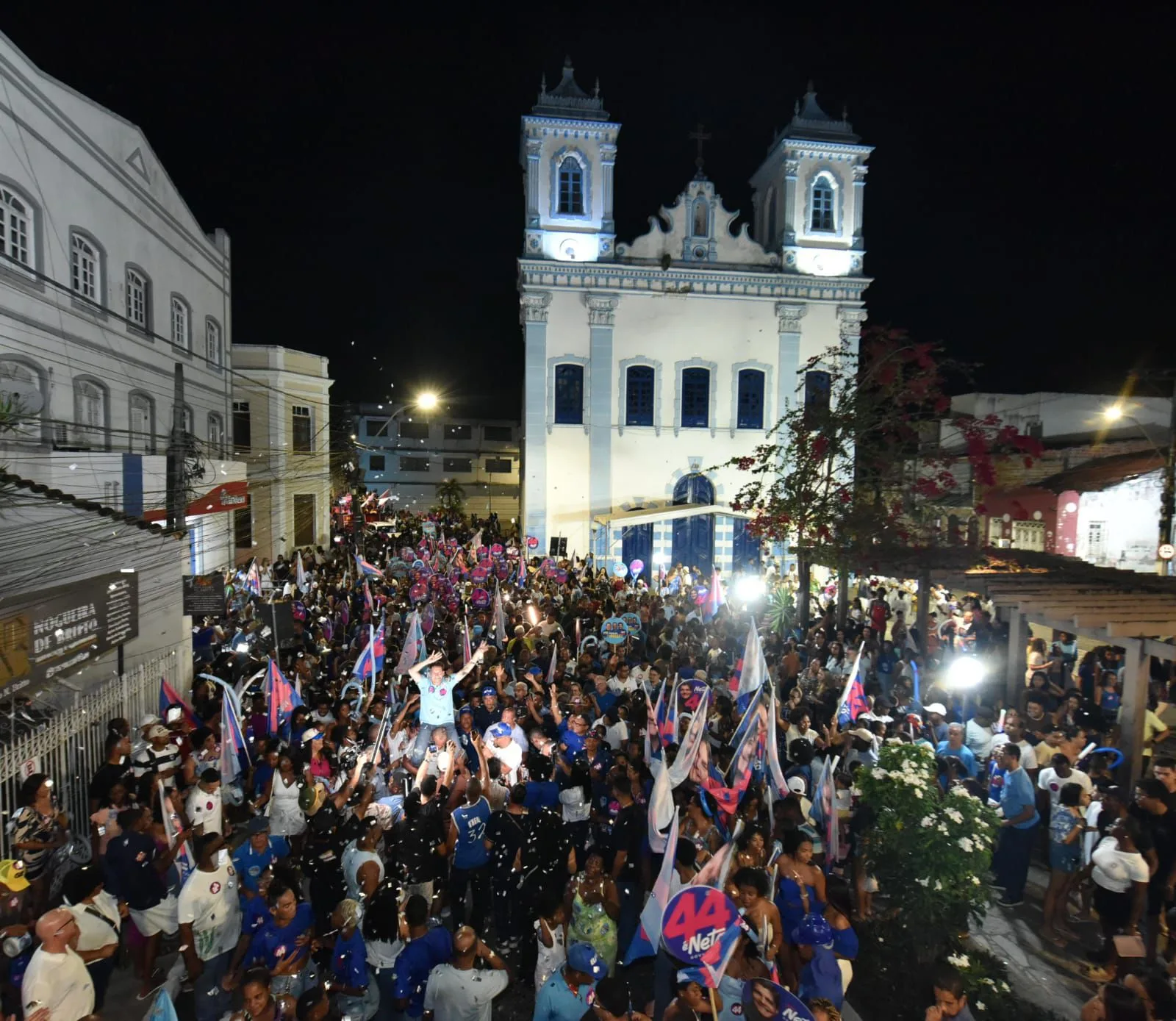 ACM Neto reúne apoiadores em Santo Amaro