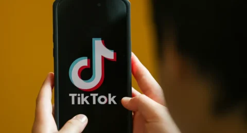 Imagem do post TikTok é multado em mais de R$ 153 milhões no Brasil