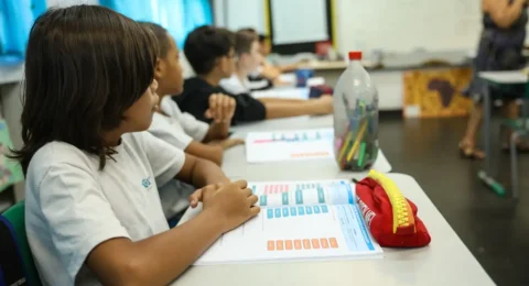 Imagem do post Professores têm mais de 8 mil vagas gratuitas em pós