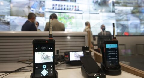 Imagem do post Governo do Estado empresta rádios LTE para Guarda Civil de Lauro de Freitas