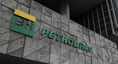 Imagem do post Petrobras entrega 1º navio de programa de R$ 450 milhões
