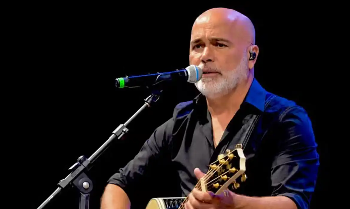 Imagem do post Helicóptero desaparece em SC com cantor sertanejo
