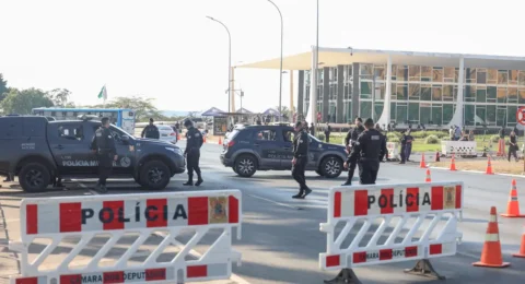 Imagem do post STF analisa se Moraes pode ser investigado