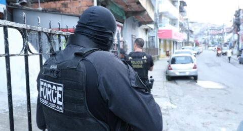 Imagem do post Ex-PM é alvo de operação da PF por fraude em registro de CAC