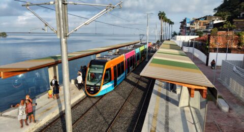 Imagem do post VLT começa a receber passageiros na Parada Marisqueiras
