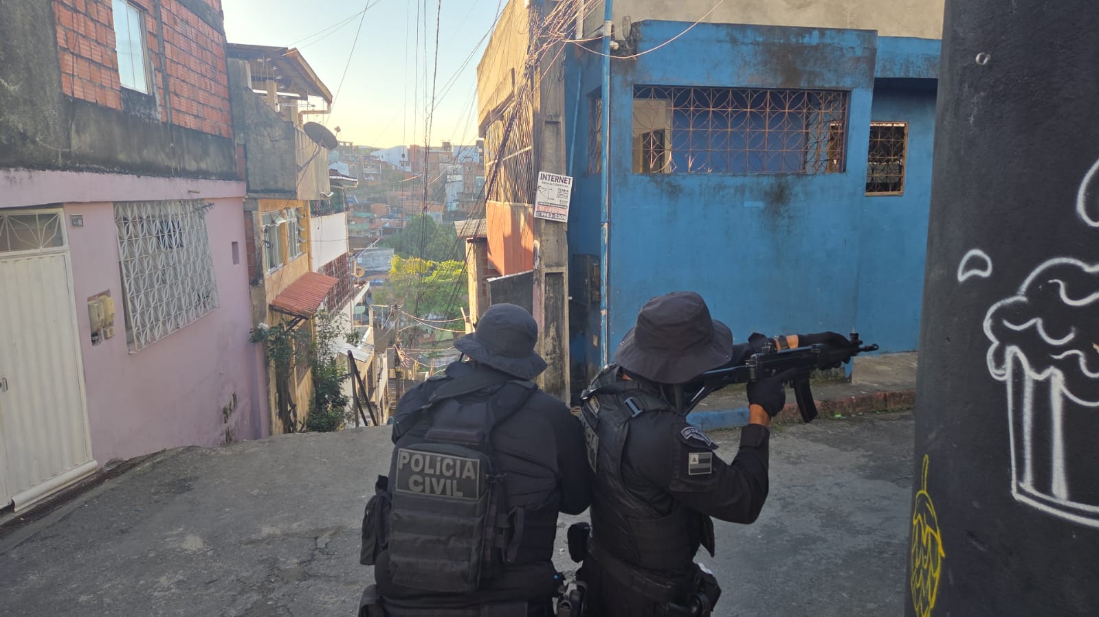 Preso no Rio, líder de facção é ligado a ataques em Cajazeiras