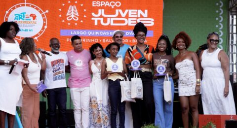 Imagem do post Três estudantes vencem concurso de poesia em Salvador