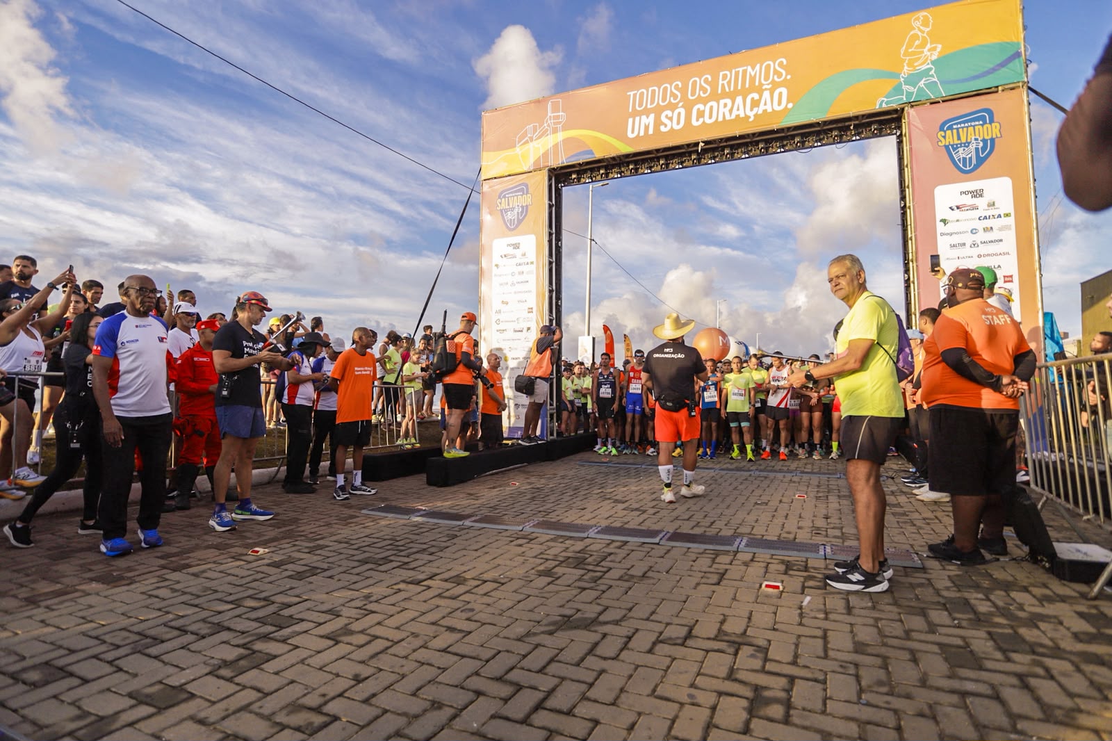 Imagem do post Maratona Salvador: veja o que muda no trânsito neste domingo