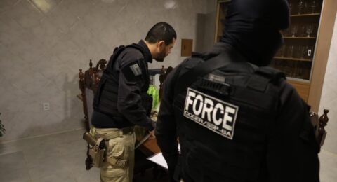 Imagem do post Tenente-coronel da PM é preso por ligação com milícia armada no oeste do estado