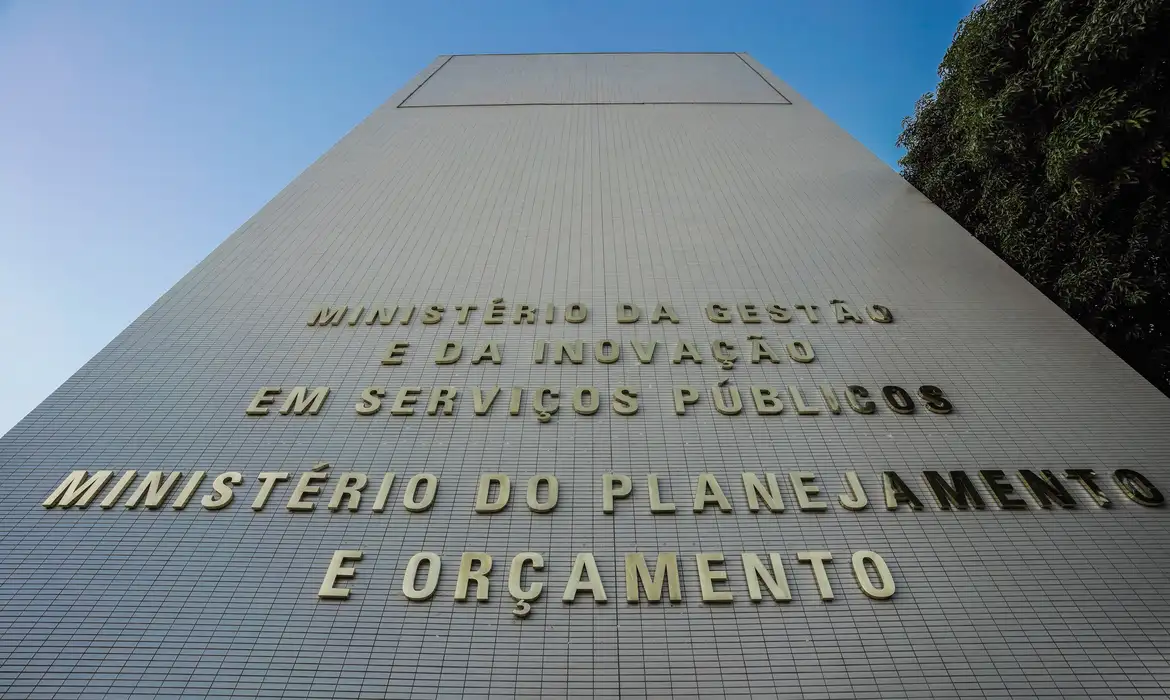 Governo libera R$ 5,1 bilhões em crédito suplementar