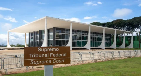 Imagem do post Homem é preso após tentar invadir sede do STF