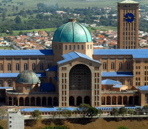 Imagem do post Aparecida espera 500 mil fiéis nesta segunda