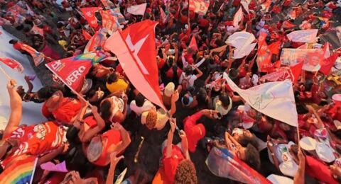 Imagem do post Cachoeira recebe caminhada em apoio a Lula