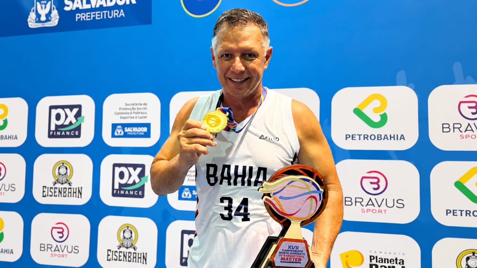 Imagem do post Rubens Doria recebe Medalha Thomé de Souza