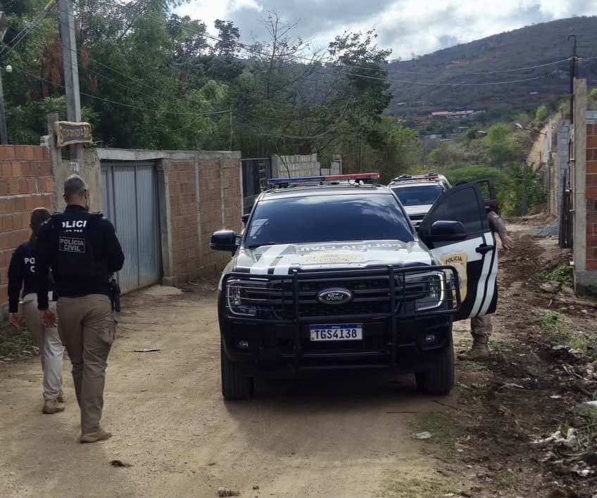 Operação Dominus prende quatro e apreende adolescente em Jequié
