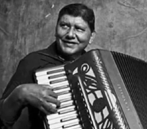 Imagem do post Morre Oswaldinho do Acordeon aos 72 anos